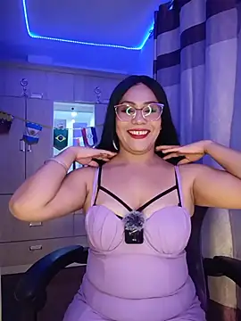 Snapshot of PiscisGirl chatting on July 2026 05:53:01 AM PiscisGirl online show from July 2026 05:53:01 AM