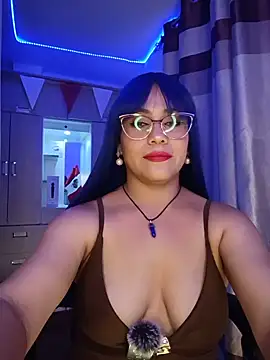Snapshot of PiscisGirl chatting on July 2026 05:49:02 AM PiscisGirl online show from July 2026 05:49:02 AM