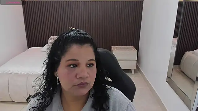 MAYTE1096 online show from April 2026 07:50:02 PM