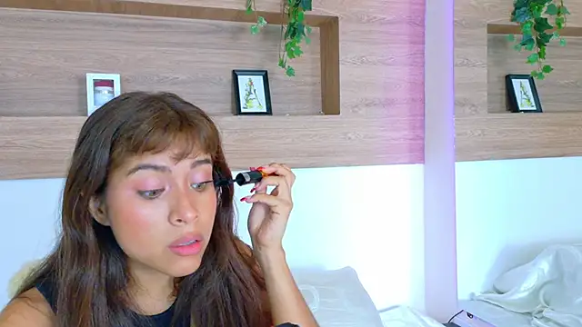 HelenaFoumier online show from March 2026 03:56:01 PM