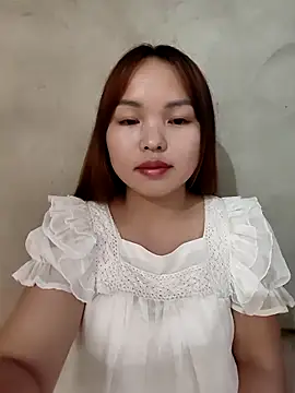 Snapshot of Mina_xYx chatting on April 2026 02:54:01 PM Mina xYx online show from April 2026 02:54:01 PM