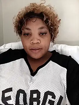 BeverlyQueen15 online show from March 2026 10:15:02 AM