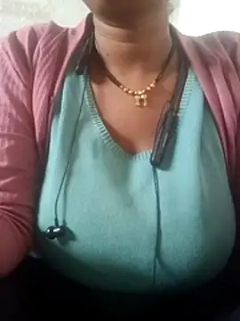 Mona ji32 online show from April 2026 10:12:02 AM