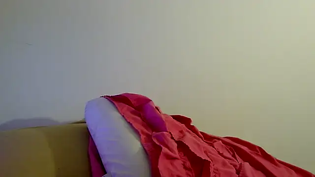 kitty-kitten82 online show from March 2026 07:52:02 AM