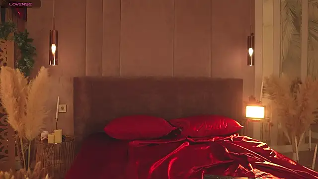 SerenaWest  online show from March 2026 04:22:02 PM