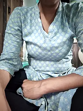 model seela online show from April 2026 07:35:01 AM