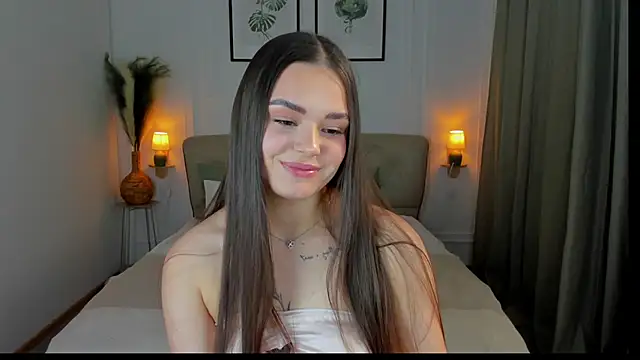 EvaRaider online show from March 2026 01:11:02 PM