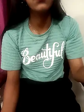 aushi rajput online show from April 2026 06:12:02 PM