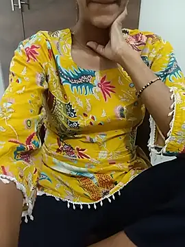 aushi rajput online show from June 2026 04:59:01 AM