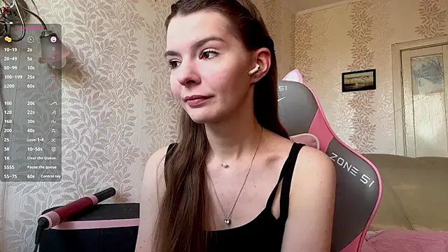 AnnWaddie online show from March 2026 10:21:02 AM