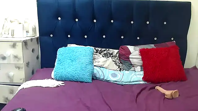 Barbiedollc online show from April 2026 09:50:02 PM