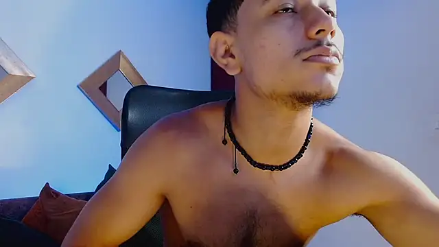 Vezzx online show from April 2026 06:48:02 PM