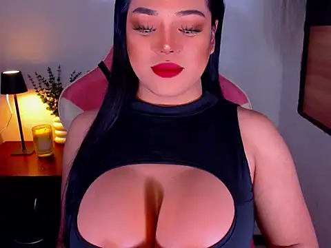 Zandralopez online show from March 2026 10:48:01 PM