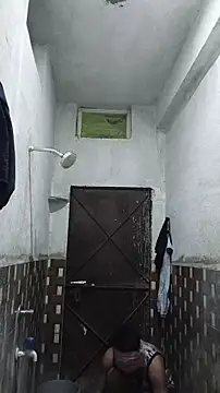 xyz 2giT online show from March 2026 10:53:03 AM