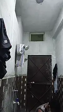 xyz 2giT online show from March 2026 12:11:01 PM