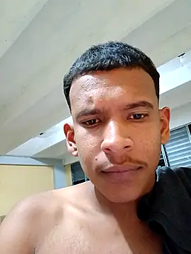 Ron 0101 online show from March 2026 05:08:02 AM