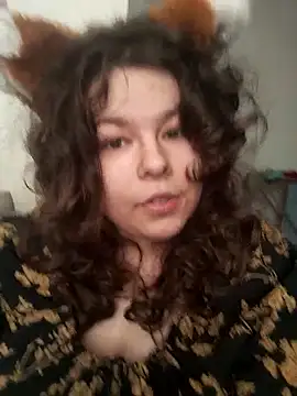 Oksa FoxFire online show from March 2026 01:44:01 PM