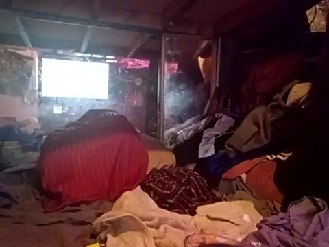 nearby causual online show from May 2026 06:35:02 PM
