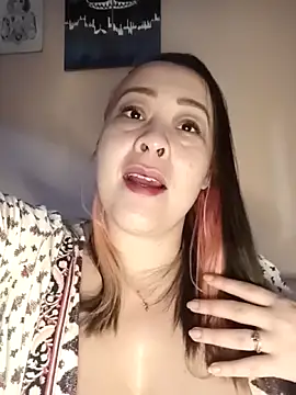 lua-bfly online show from April 2026 08:39:01 PM