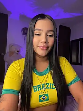 Snapshot of AlisonBeltran1 chatting on June 2026 05:50:02 AM AlisonBeltran1 online show from June 2026 05:50:02 AM