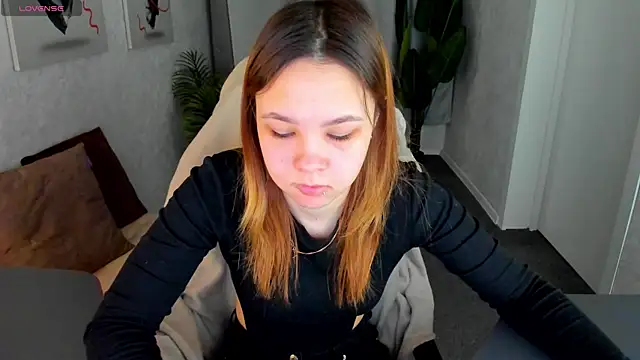 Lori Bllossom online show from April 2026 12:35:01 AM