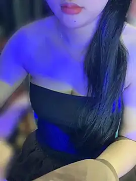 Snapshot of Quincy_baby chatting on July 2026 12:59:02 AM Quincy baby online show from July 2026 12:59:02 AM
