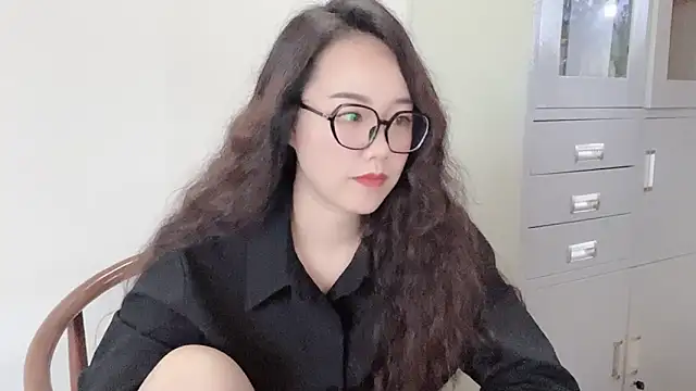 Yueyue-788 online show from April 2026 06:02:02 AM