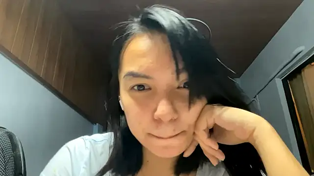 NoreenPierotti online show from April 2026 01:41:01 PM