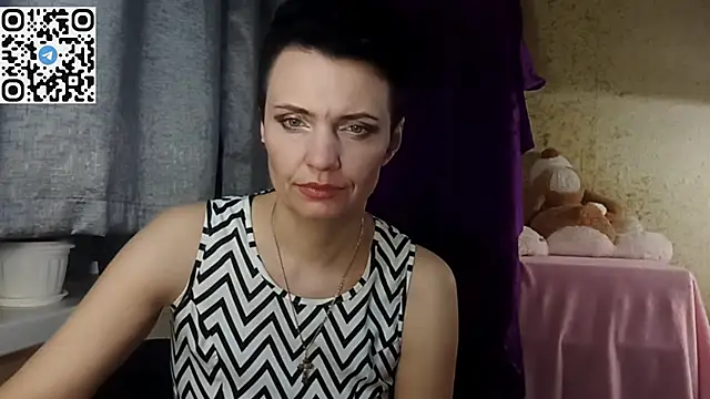 HotMamaQueen234 online show from March 2026 07:26:01 PM