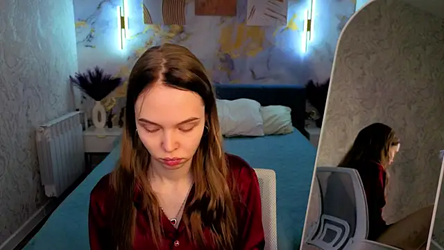 Sofa Vleifo online show from April 2026 01:05:02 AM