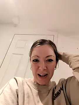 Snapshot of fucklyweds chatting on April 2026 03:40:02 AM fucklyweds online show from April 2026 03:40:02 AM