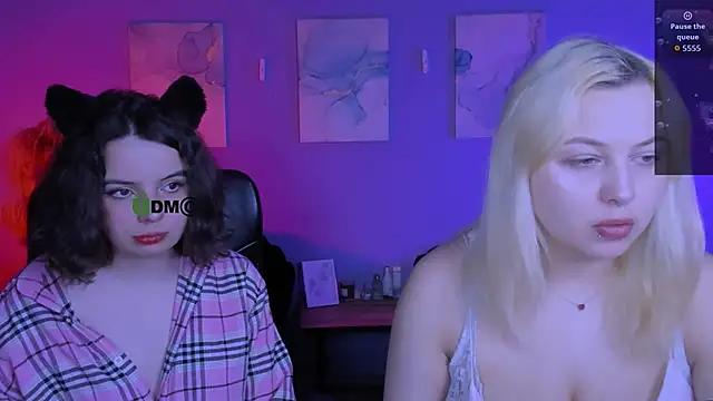 aria blaze  online show from April 2026 09:01:01 AM