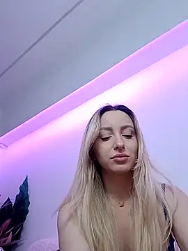 MissAlexis  online show from April 2026 06:03:02 AM