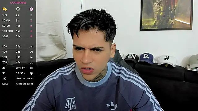 sweetlatinoboy online show from March 2026 10:53:03 AM