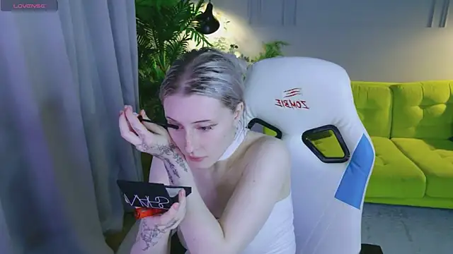 oh  lily online show from July 2026 01:38:01 PM