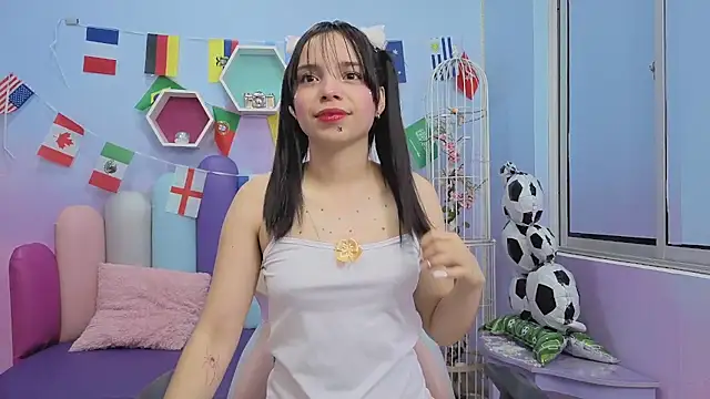 Snapshot of Isaa_Skinny chatting on June 2026 03:48:01 AM Isaa Skinny online show from June 2026 03:48:01 AM