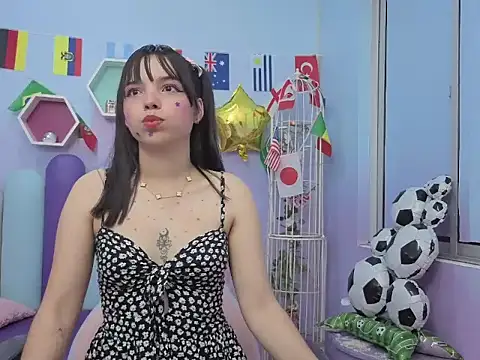 Snapshot of Isaa_Skinny chatting on July 2026 03:39:01 AM Isaa Skinny online show from July 2026 03:39:01 AM