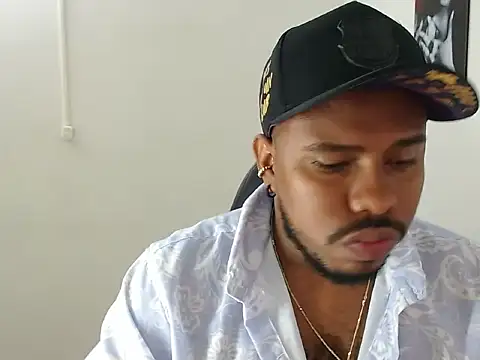 Alessandro Hamed online show from April 2026 02:00:02 PM