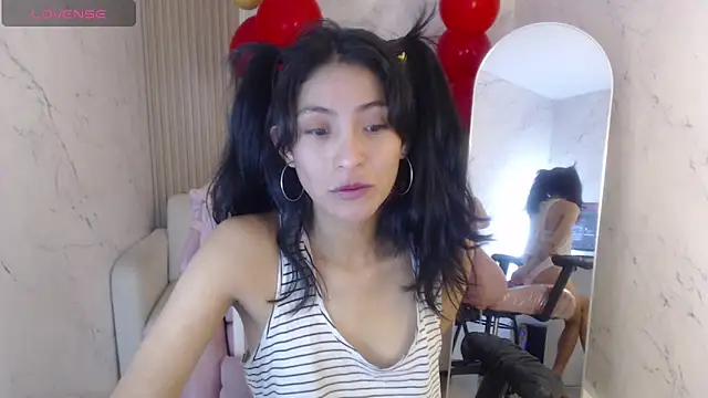 sweetcat666 tf online show from March 2026 01:48:02 PM