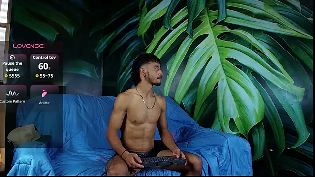 alexis stonne online show from April 2026 07:25:01 PM