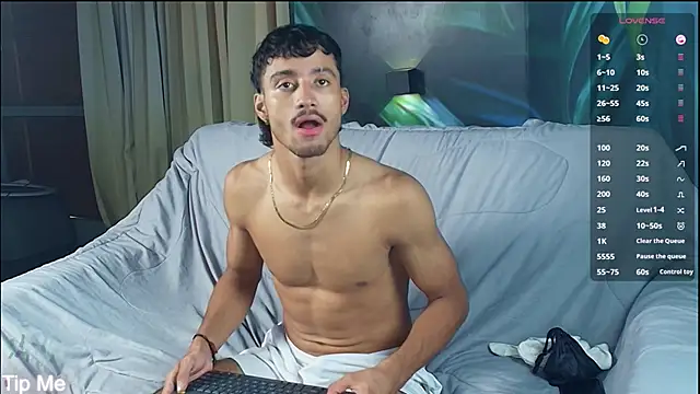 alexis stonne online show from April 2026 07:43:01 PM