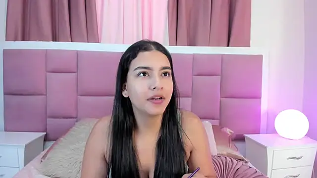 Snapshot of sweet_aura31 chatting on April 2026 07:56:02 PM sweet aura31 online show from April 2026 07:56:02 PM