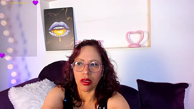 Mariia Paulaa online show from March 2026 04:39:01 AM