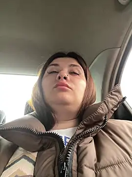 Taya lips online show from April 2026 05:19:08 AM