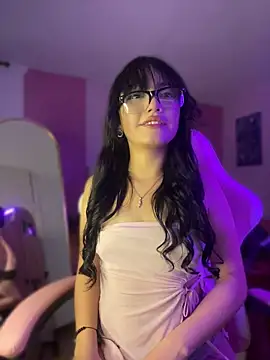 MayyBonita online show from May 2026 06:02:02 PM