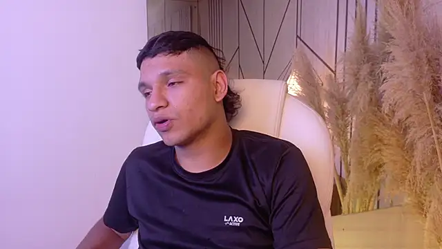 Pablo ludovica online show from April 2026 04:02:02 AM