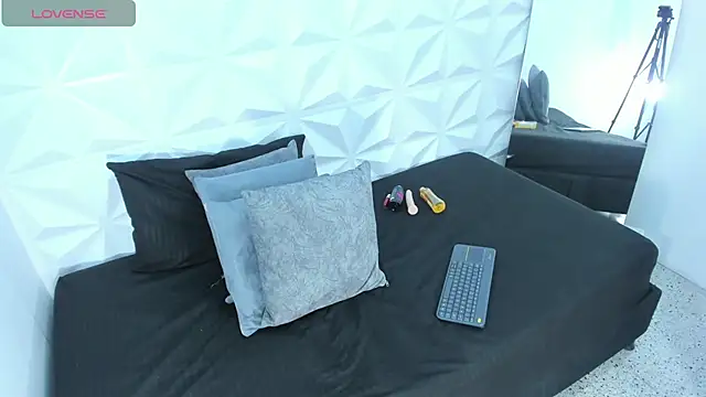 Sophia cleithon1 online show from March 2026 08:19:02 PM