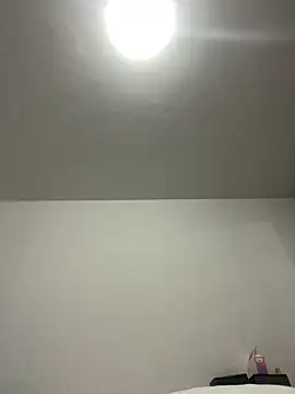 lissarubio online show from March 2026 11:43:01 PM