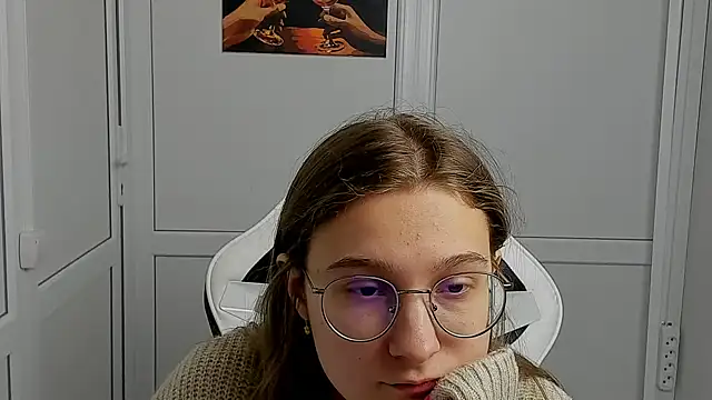 Mia kristal online show from April 2026 07:17:02 AM