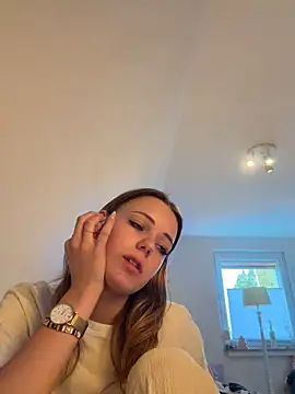 SophiaWestend online show from April 2026 06:49:02 AM